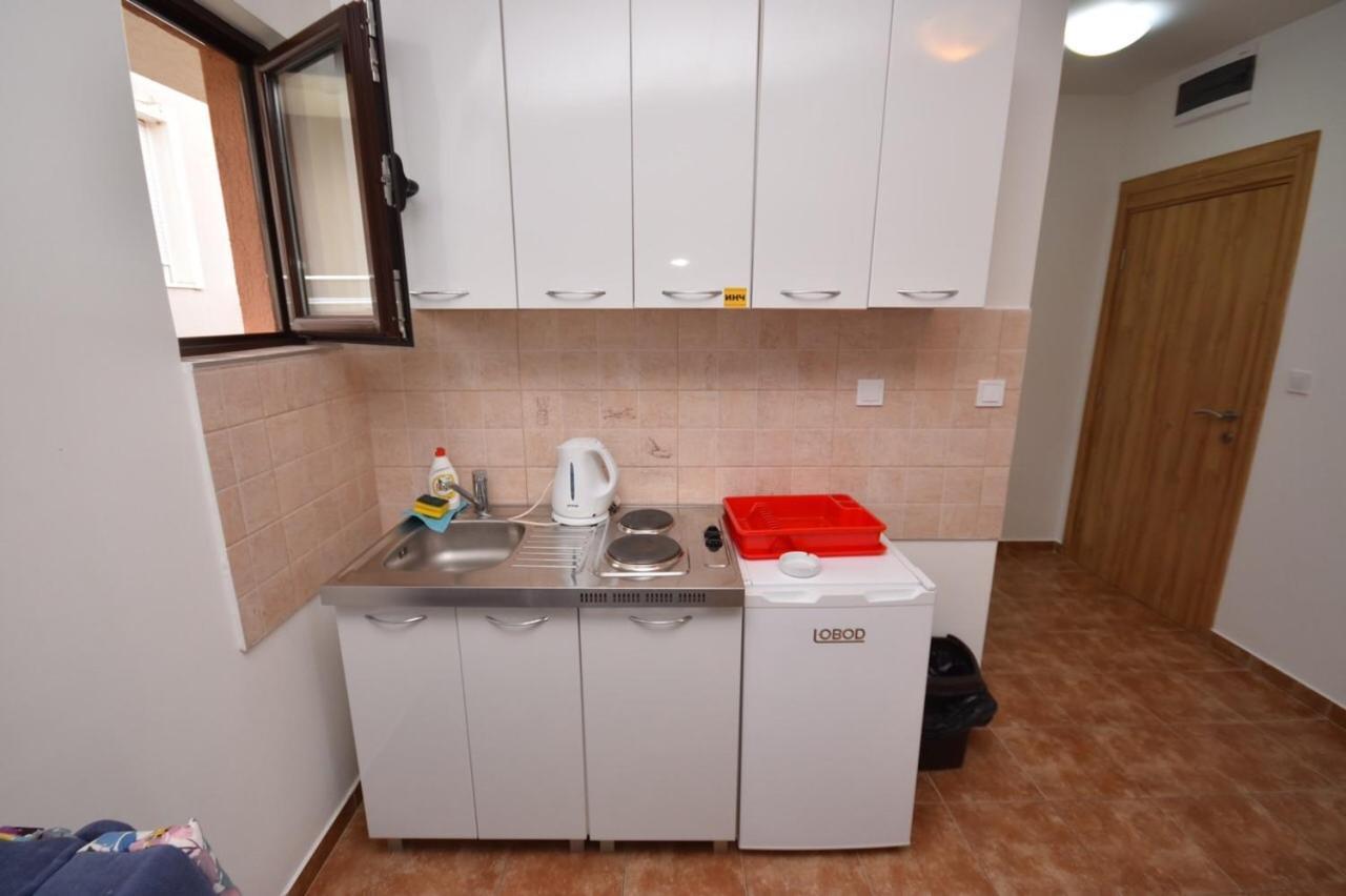Apartamento Julija 1 Igalo Exterior foto